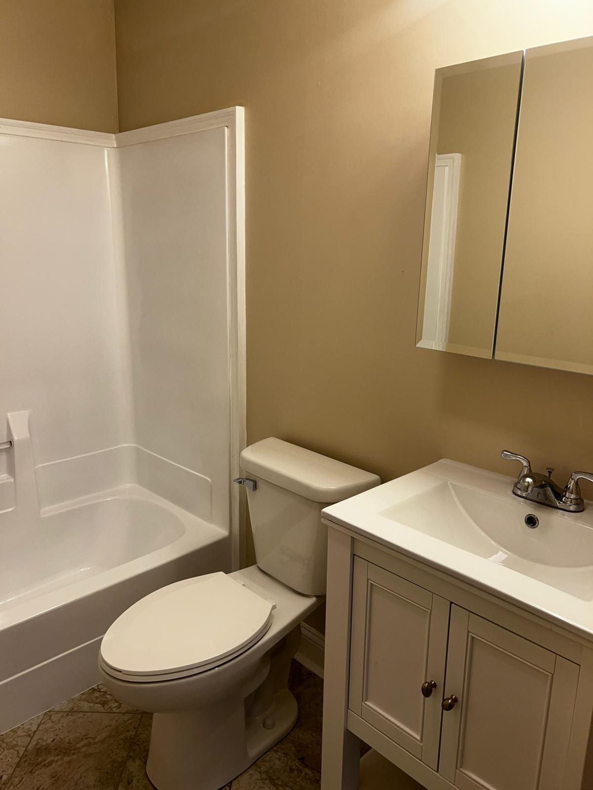 Building Photo - 10102 Main St