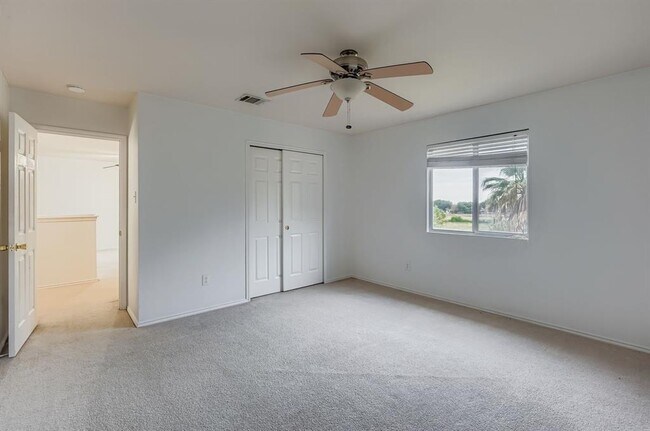 Building Photo - 1020 Brutus Dr