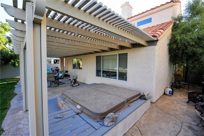 Building Photo - 5432 Royal Vista Ln