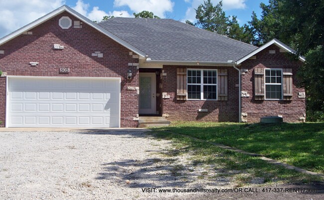 Building Photo - Unfurnished Newer Brick House W/ 3 Bedroom...