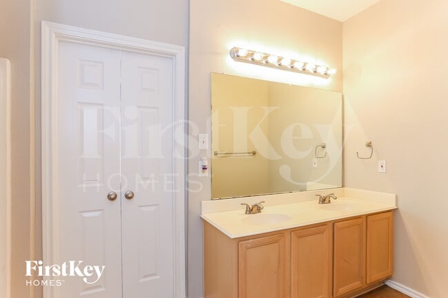 Building Photo - 2230 Colgate Ct
