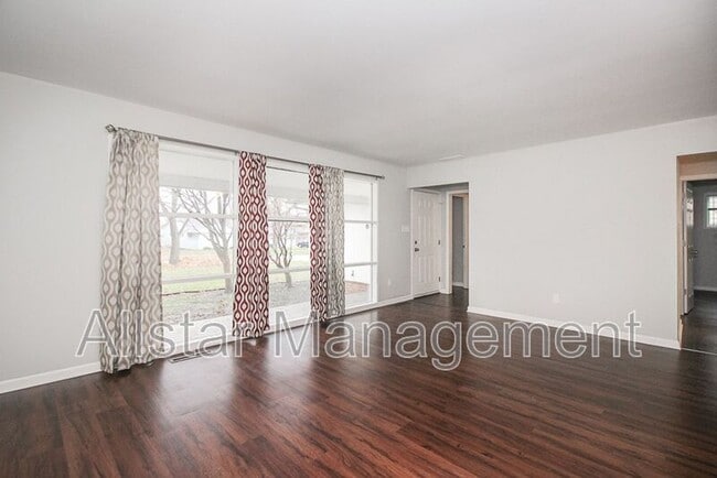 Building Photo - 6393 Springwood Rd