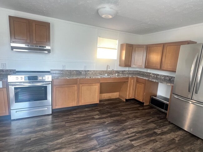 Building Photo - 1201 Schley St