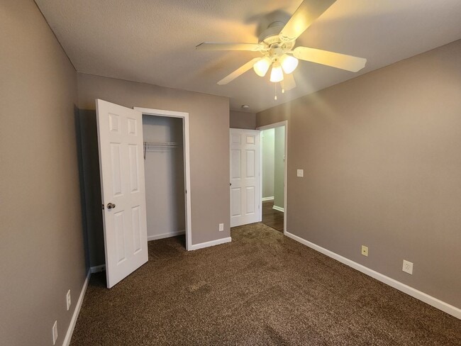 Building Photo - $250 OFF Move In Special! - 3 Bedroom 2.5 Bath + Bonus Room