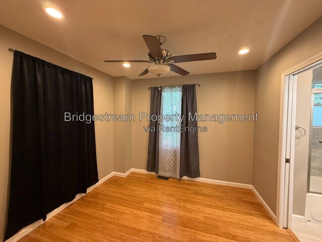 Building Photo - 4508 E Venetian Way