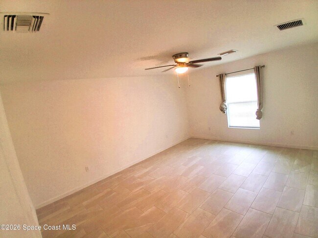 Building Photo - 1866 Diablo Cir SW