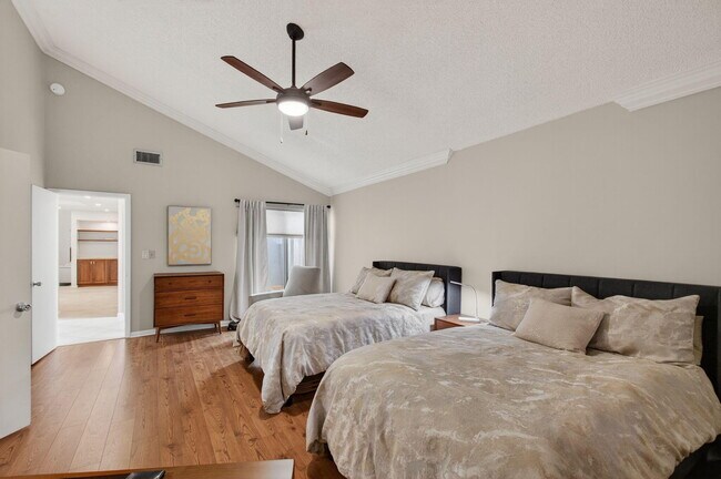 Building Photo - 7745 Stanway Pl