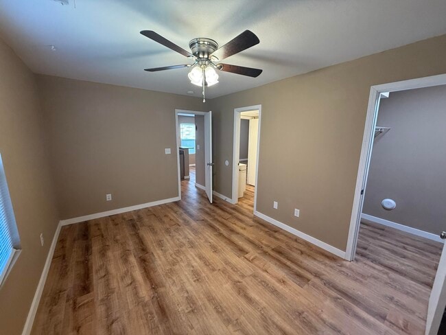 Building Photo - 1707 Hanover Blvd