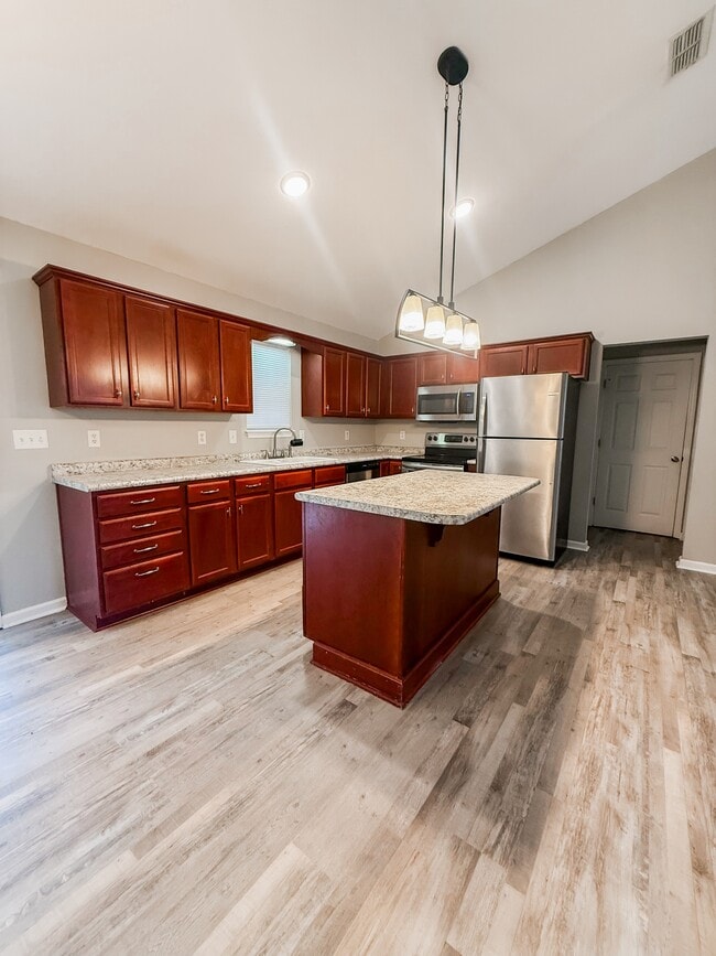 Building Photo - 28 W F Magers Rd