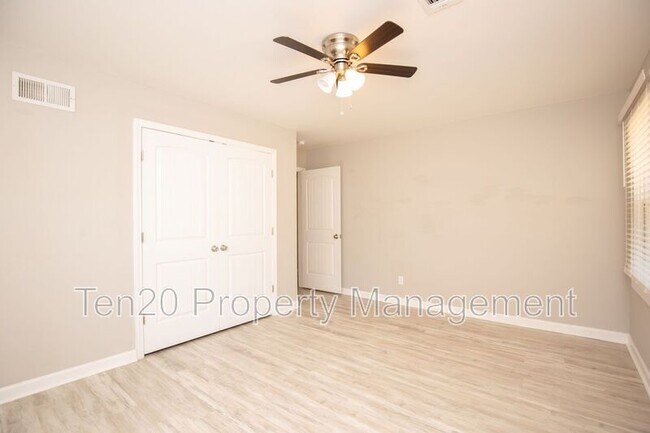 Building Photo - 3116 Culver Dr