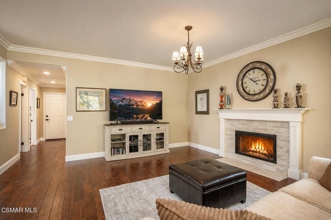 Building Photo - 1004 Lambourne Pl