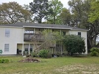 Building Photo - 976 Fox Hollow Rd