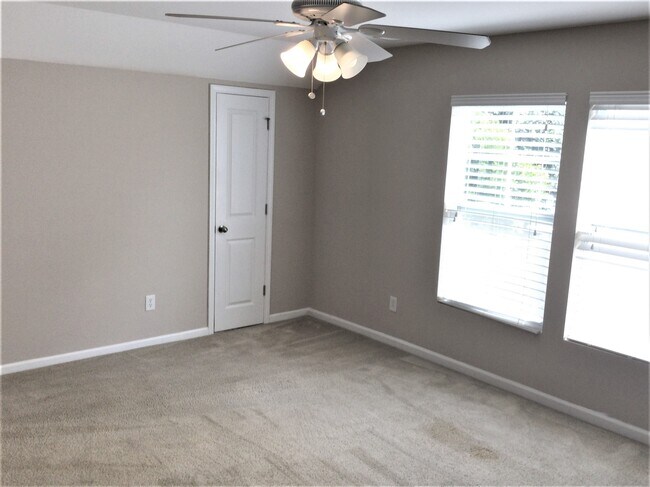 Building Photo - 3848 Annapolis Way