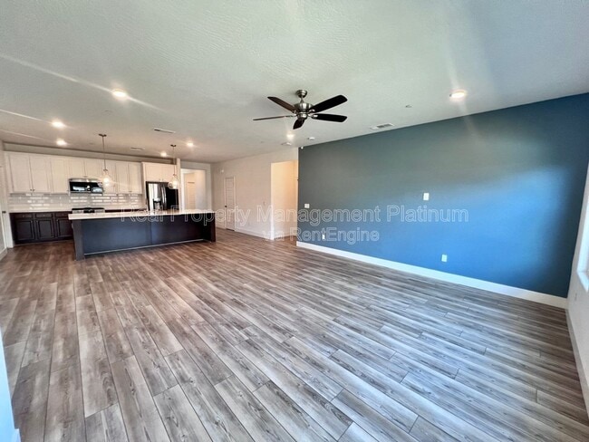 Building Photo - 2321 S Purdue Ave