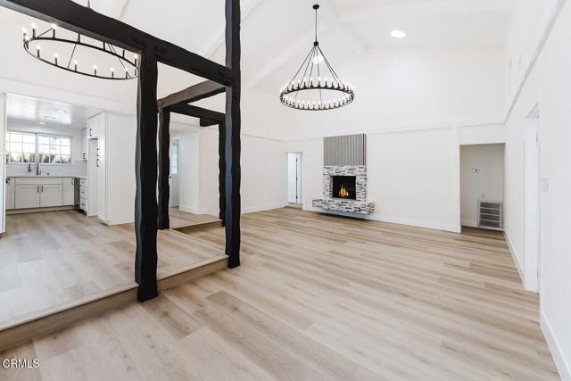 Building Photo - 19314 Valerio St