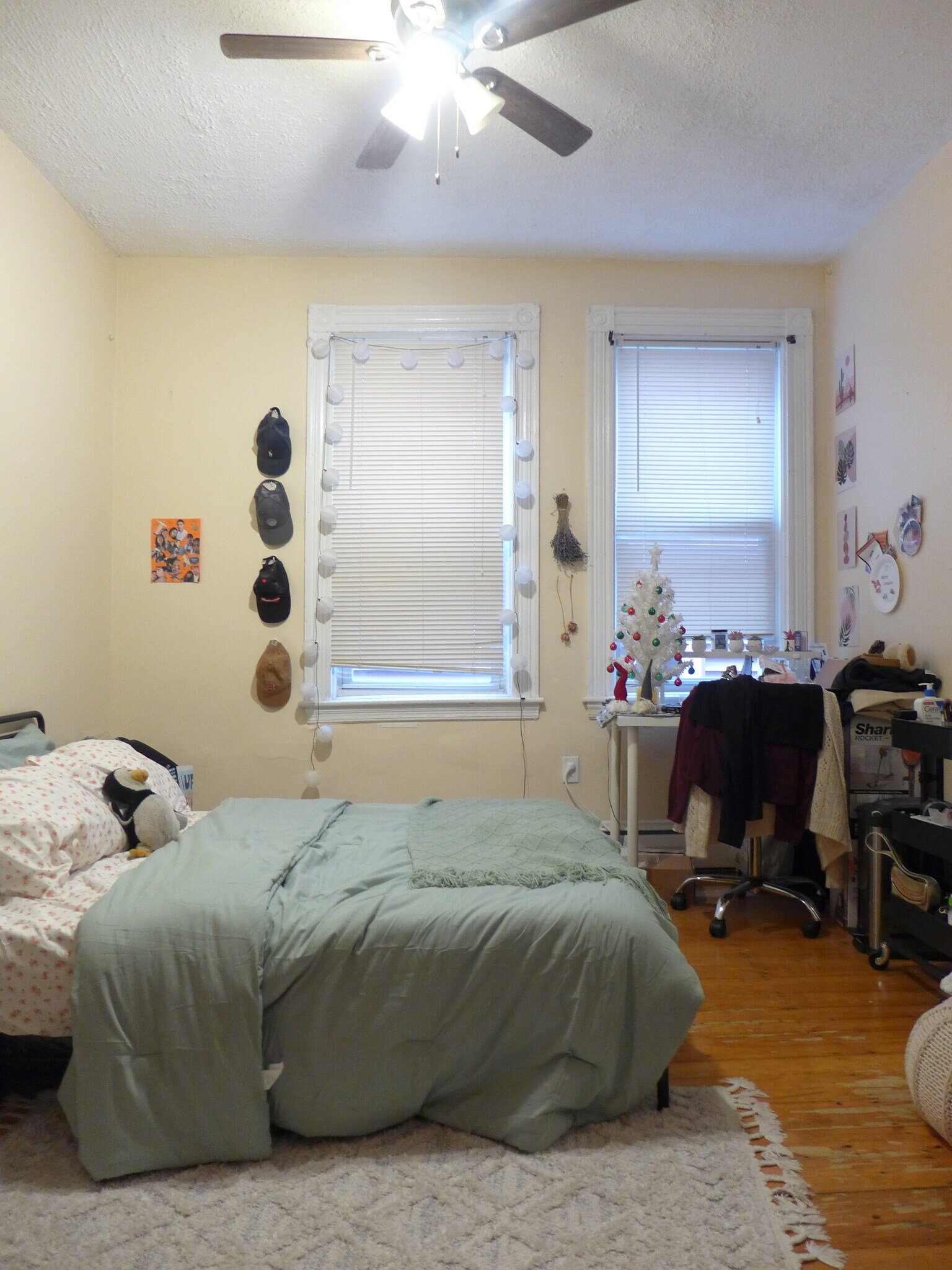 Building Photo - 828 Parker St