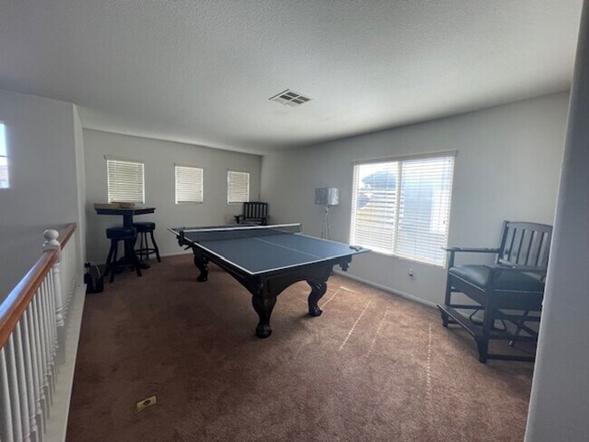 Building Photo - EASTVALE GREAT NEIGHBORHOOD- 4+2.5 EXECUTIVE HOME, QUIET NEIGHBORHOOD - AVAILABLE NOW!!! ONLY 1 G...