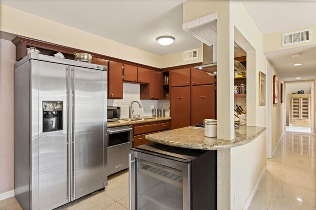 Building Photo - 31200 Landau Blvd