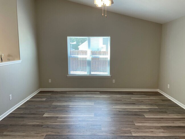 Building Photo - 3 bedroom, 2 bath home for rent in Brookstone in Sunset Harbor in Bolivia