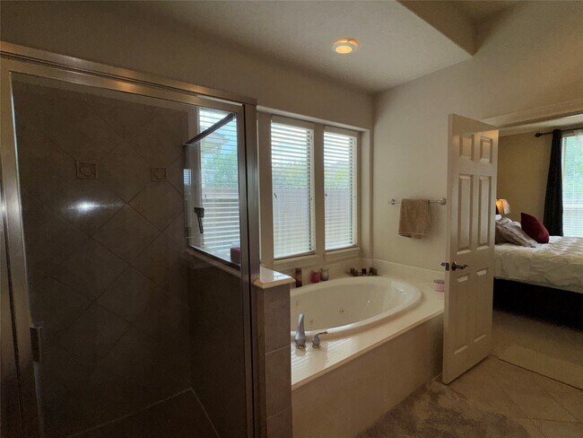 Building Photo - 3606 Quiet Meadow Ct