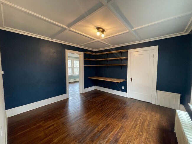 Building Photo - Serene Richmond Cottage Retreat | 2BR, Hardwood Floors, Pet-Friendly- $2500