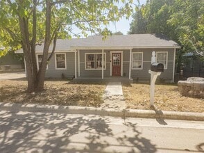 Building Photo - 1335 Belvin St