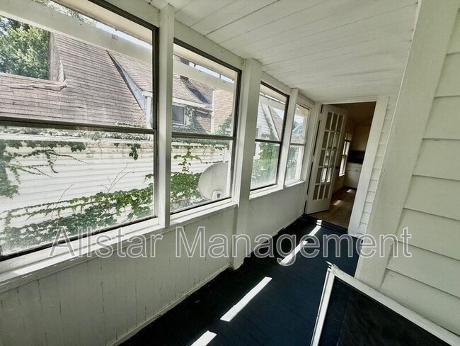 Building Photo - 3617 W 46th St