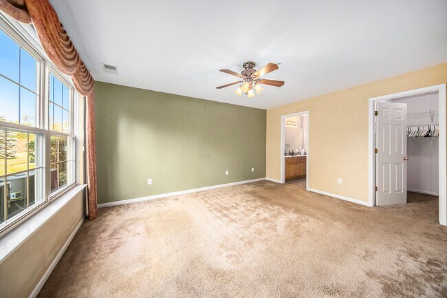 Building Photo - 42749 Patty Ln