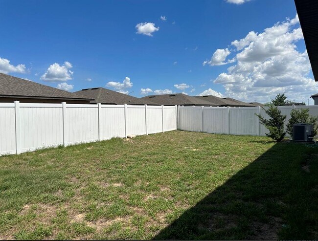 Building Photo - 896 Orchid Grove Blvd
