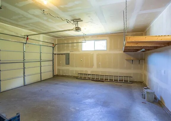 Building Photo - 4402 D St