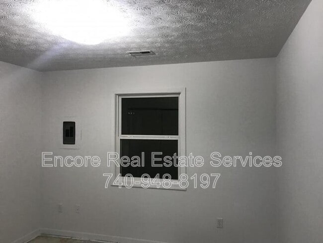 Building Photo - 1241 Green Valley Dr
