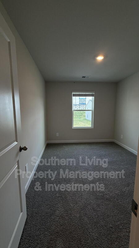 Building Photo - 1730 Old Rivers Rd