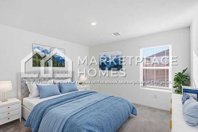 Building Photo - 800 NE 102nd Ter