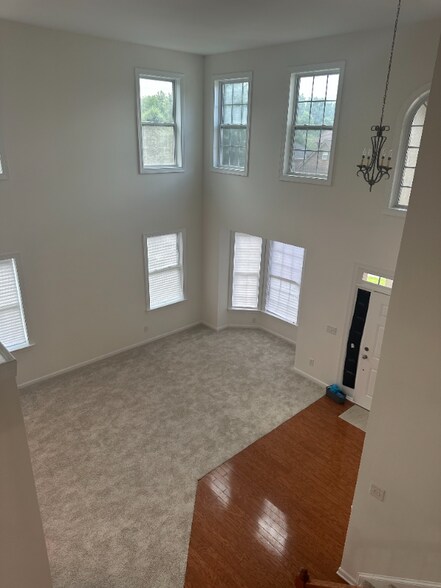 Building Photo - 5484 Stone Cove Dr SW