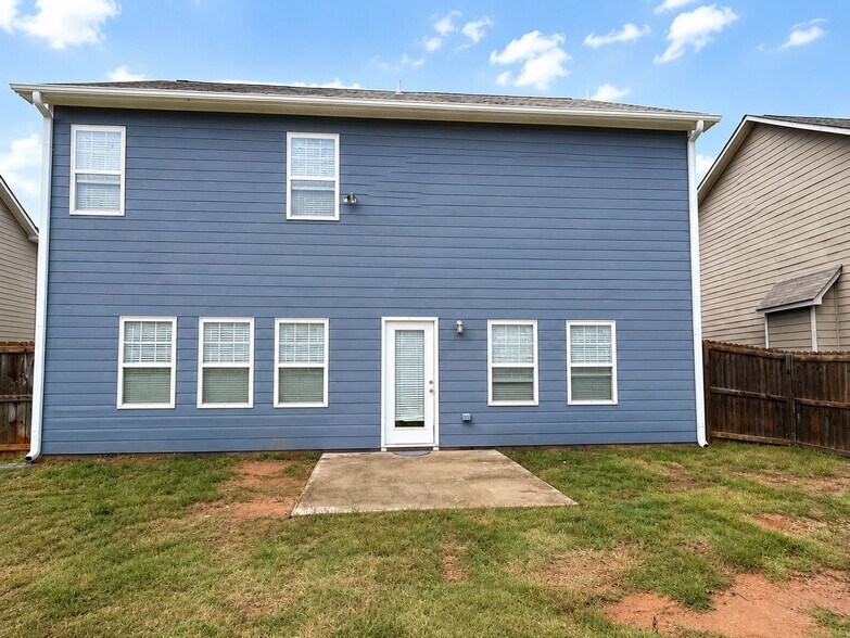 Building Photo - 1221 Bentwillow Way