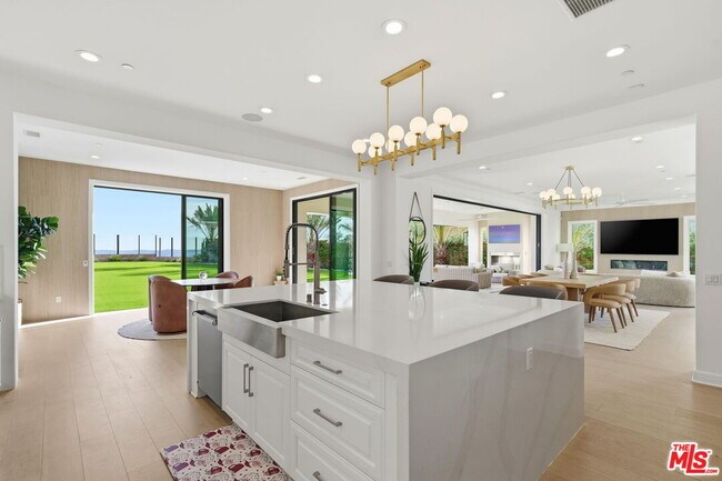 Building Photo - 20448 Liverpool Way