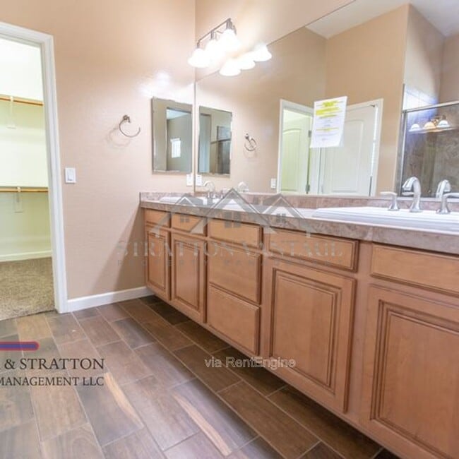 Building Photo - 19840 S 192nd Pl