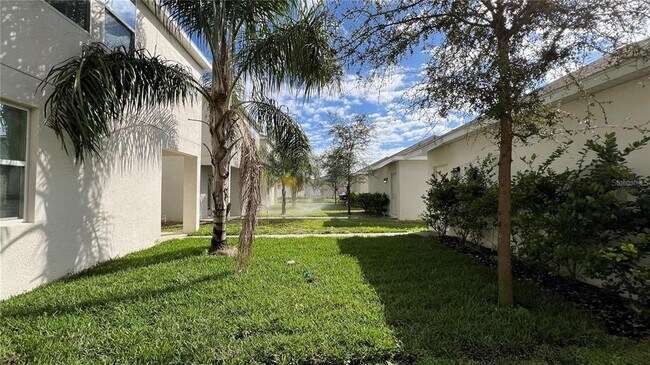 Building Photo - 13071 Inkwell Alley