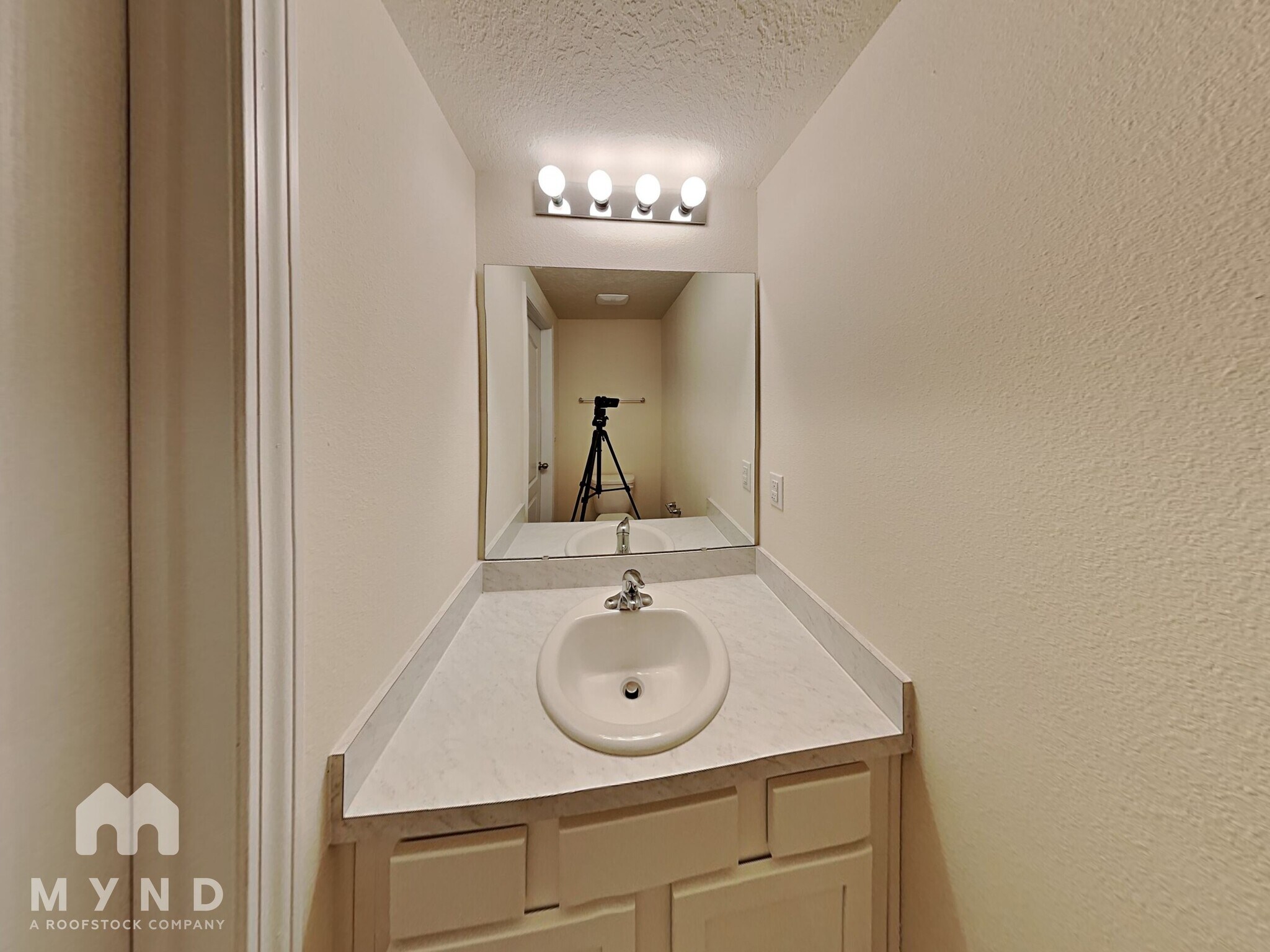 Building Photo - 7717 Legacy Trl