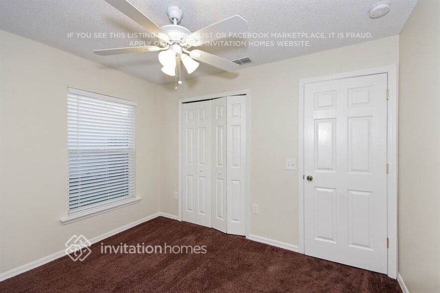 Building Photo - 575 Eagle Ct