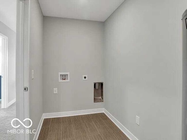 Building Photo - 15243 Farrington Rd