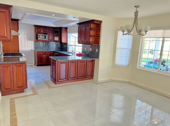 Building Photo - 1038 Regal Canyon Dr