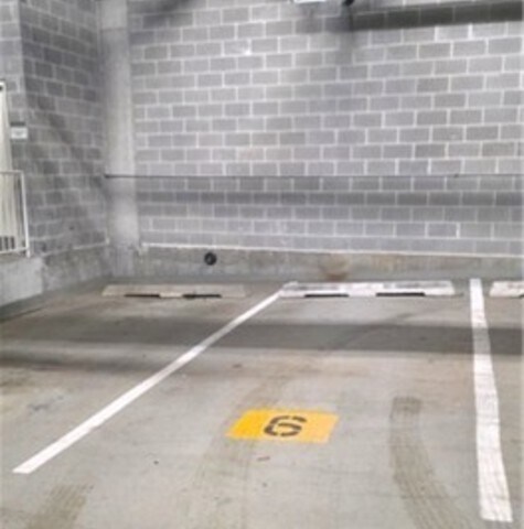 Building Photo - 1001 W Madison St