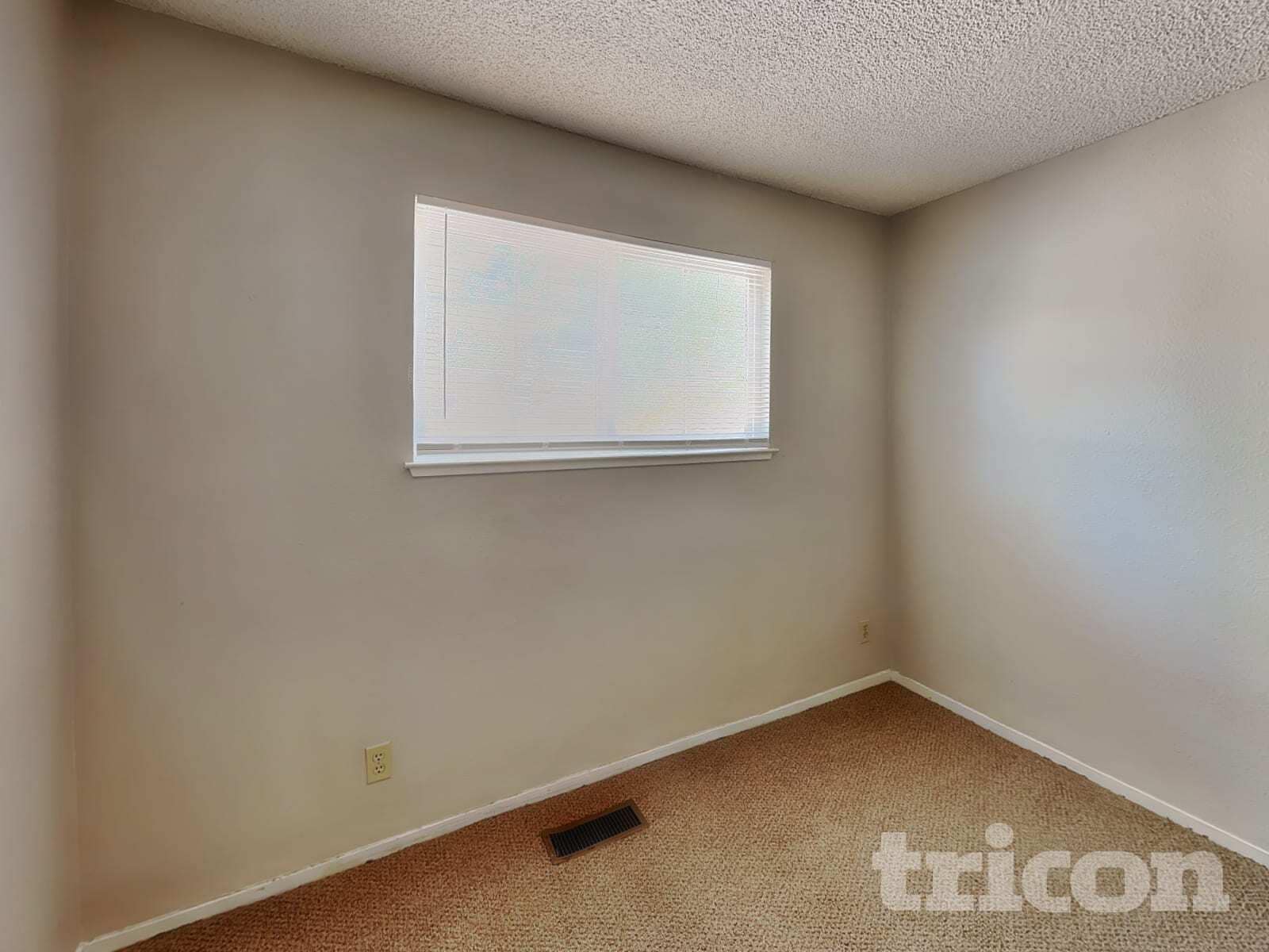 Building Photo - 3740 Boulder Ct