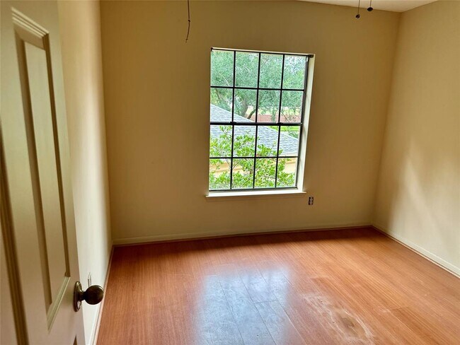 Building Photo - 4423 Canadian River Dr