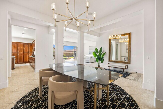 Building Photo - 57806 Cantata Dr