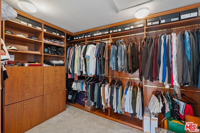 Building Photo - 4371 Troost Ave