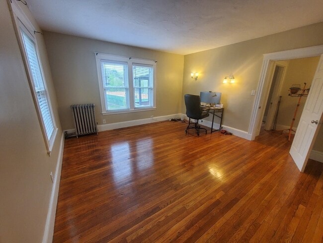 Building Photo - 45 Intervale St