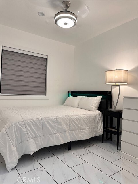 Building Photo - 7013 Bellaire