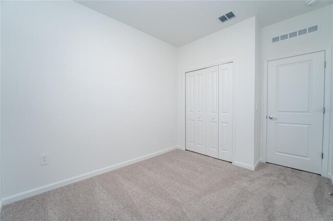 Building Photo - 7029 Rosy Sky Ave